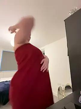 Chantelle-x from StripChat is Freechat