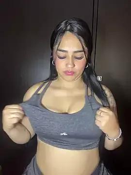 Charlotte_cutee18 from StripChat is Freechat