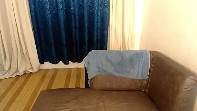 Chichiloeps from StripChat is Freechat