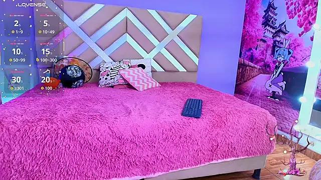 christin_lake from StripChat is Freechat