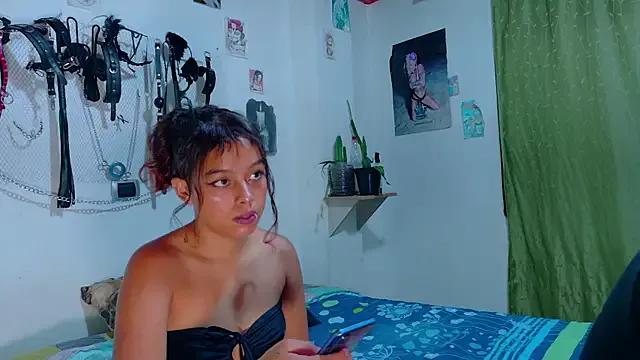 Clydexxxbunny from StripChat