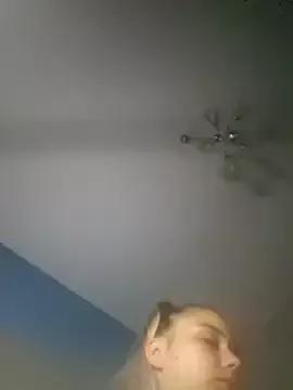 coriradu from StripChat is Freechat