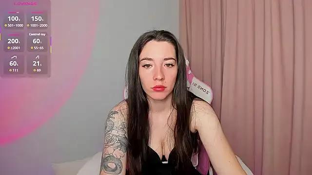 Curious_Lily from StripChat is Freechat