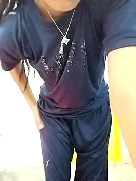 Cute-Naavya from StripChat is Freechat
