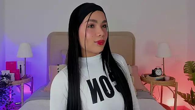Cutie_Riley from StripChat is Freechat