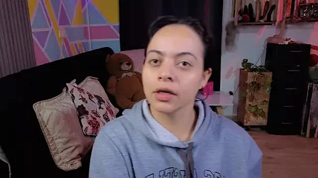 Cuttiealice from StripChat