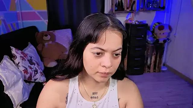 Cuttiealice from StripChat