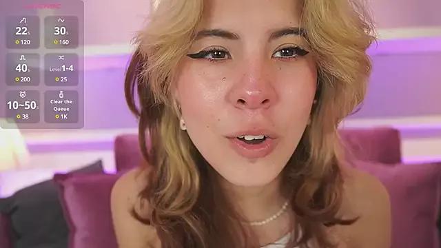 DahliaGrey from StripChat is Freechat