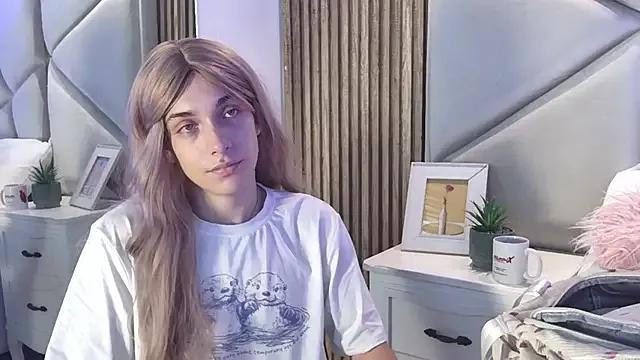 DaimondTi from StripChat is Freechat