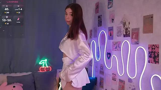 DanaMoore from StripChat is Freechat