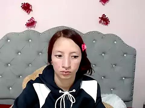 danielaquintanalx from StripChat is Freechat