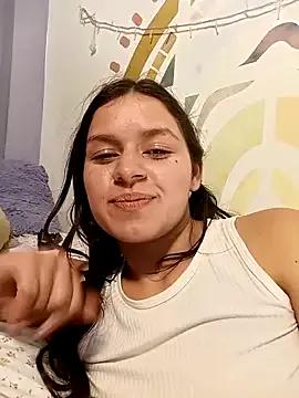 Danni_shy from StripChat is Freechat