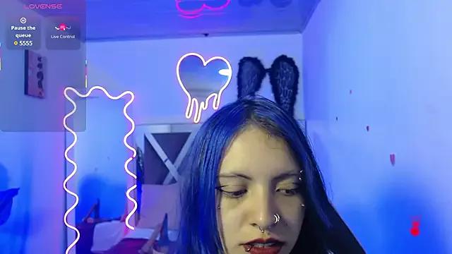 DEVIL_TAY from StripChat is Freechat