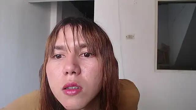 Dolly_Peach_ from StripChat is Freechat