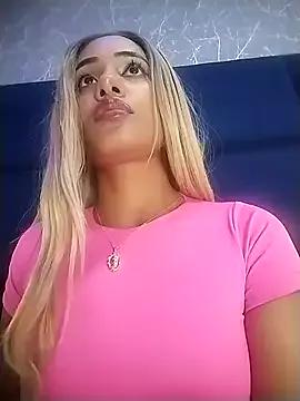 DollyBrowncc from StripChat is Freechat