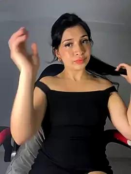 dulcelunar from StripChat is Freechat