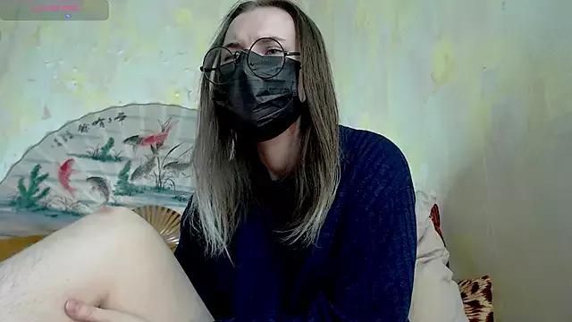 Elay_Pum_Pumpkin from StripChat is Freechat