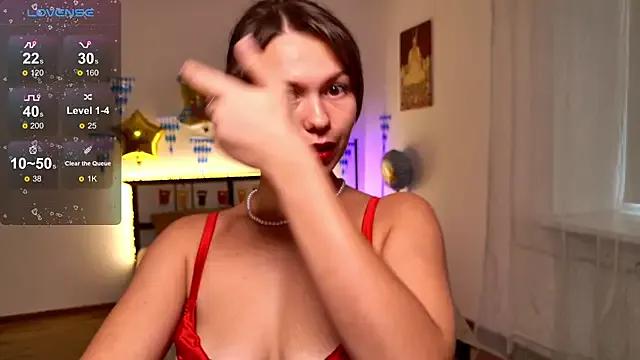 EllaCanny from StripChat is Freechat