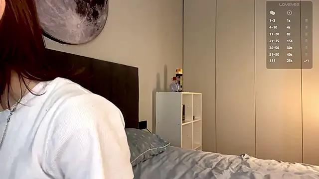EllieDream from StripChat is Freechat