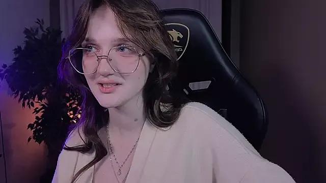 ELLIEJAY from StripChat