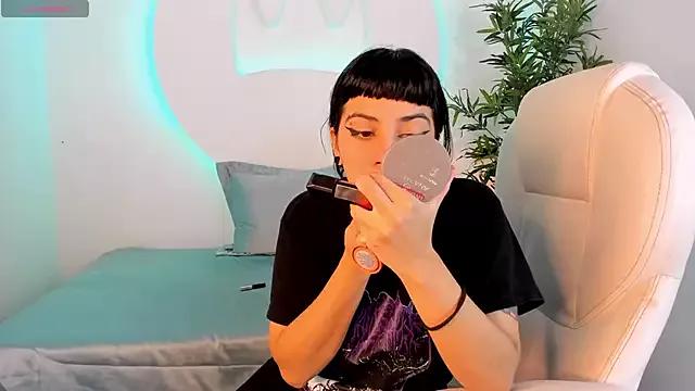 emily-santoss from StripChat is Freechat