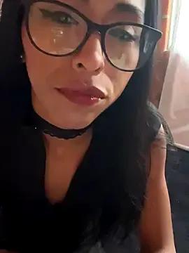 Emma__cumlovee from StripChat is Freechat
