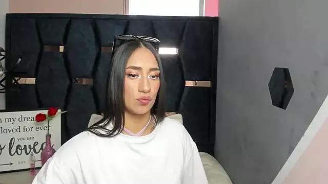 Emma__Hot__ from StripChat is Freechat