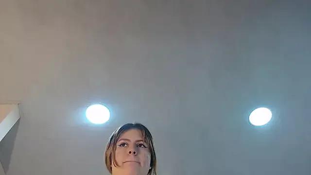 Emmaa_Blonde from StripChat