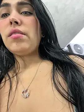 emmamilk6 from StripChat is Freechat