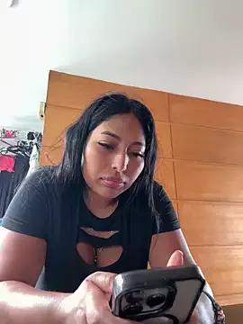 emmyjhonson07 from StripChat is Freechat