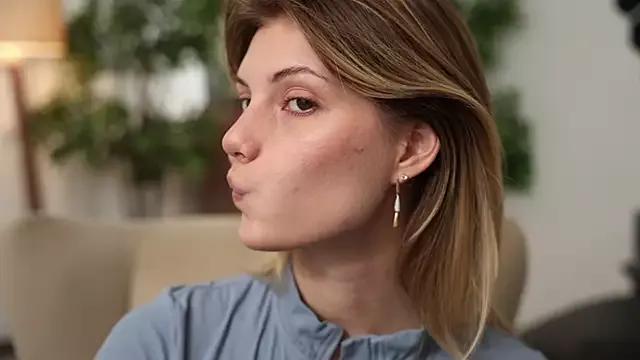 Erotic_vibes from StripChat is Freechat