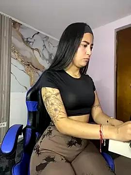 Estefania_teen from StripChat