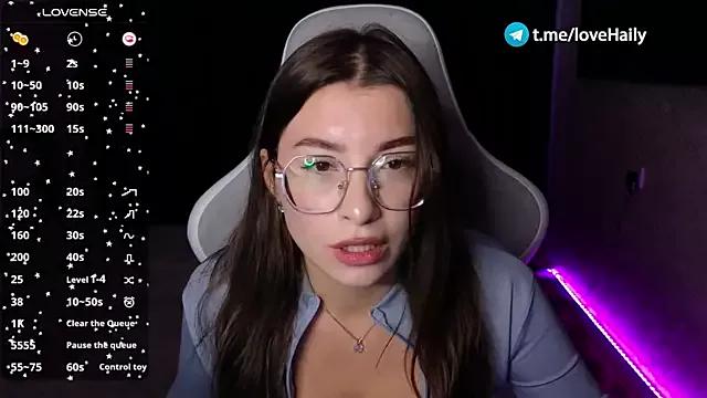 EuphoriaHaily from StripChat