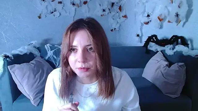 evaa_here_ from StripChat is Freechat