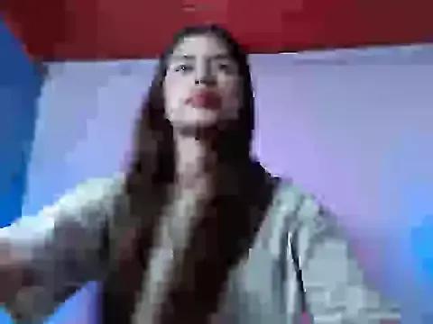 evaconnor18 from StripChat is Freechat