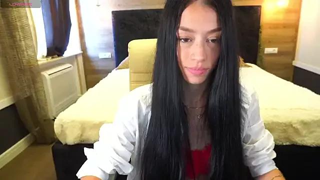 FataleNellie from StripChat is Freechat