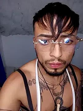 Ferlucyboy666 from StripChat is Freechat