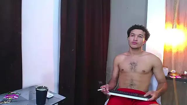 fire_and_moon from StripChat is Freechat