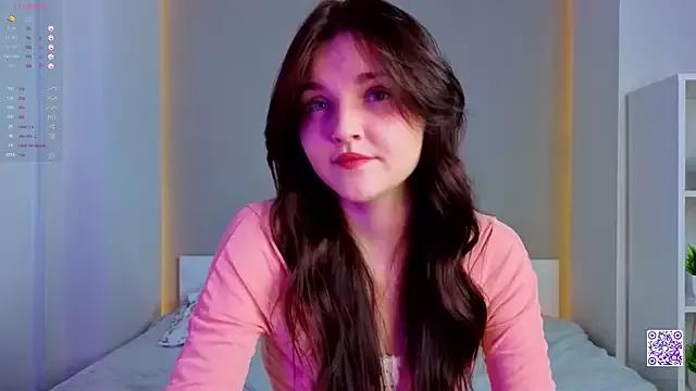 FireEmbry from StripChat is Freechat