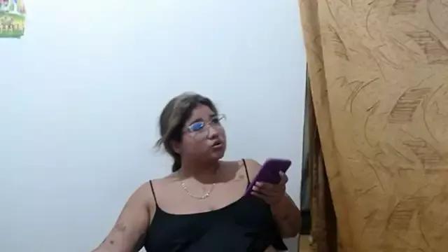 Gabycutee from StripChat is Freechat