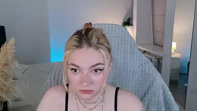 ginger_lisa from StripChat is Freechat