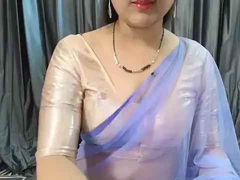 goldiwets from StripChat is Freechat