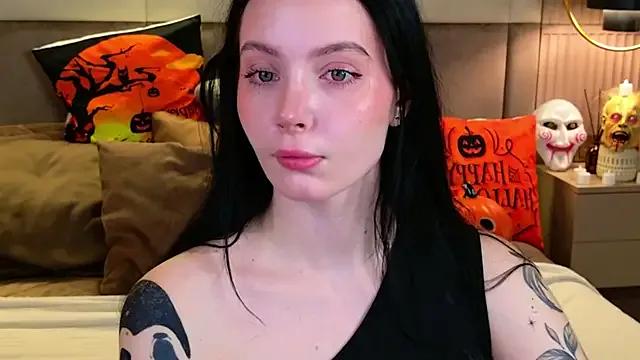 Goldy_Stark from StripChat is Freechat