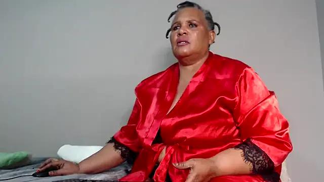 GrandBustyMelon from StripChat is Freechat