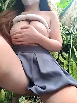HANA-ZK3 from StripChat is Freechat