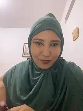 hannahayat from StripChat