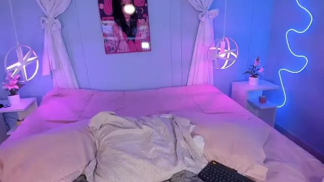 Hannahpage from StripChat is Freechat
