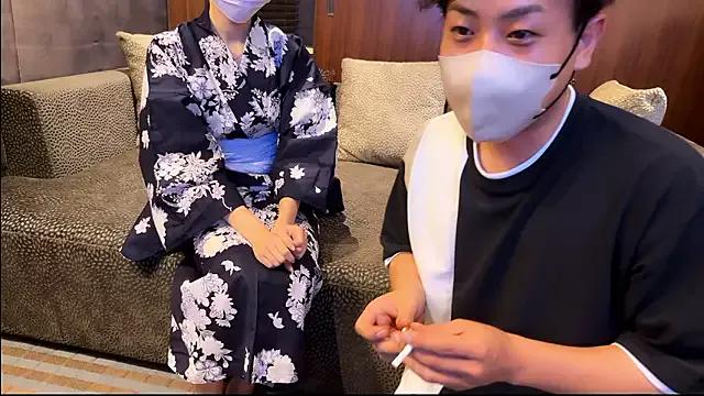 hansha_kun from StripChat is Group