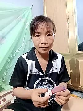Harmony92 from StripChat is Freechat
