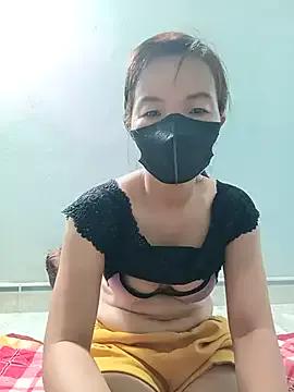 Harmony92 from StripChat is Freechat